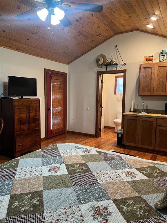 Building Photo - 961 Buttercup Ln