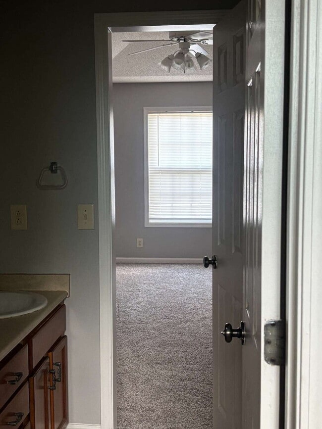 Building Photo - 1318 Whetstone Ct