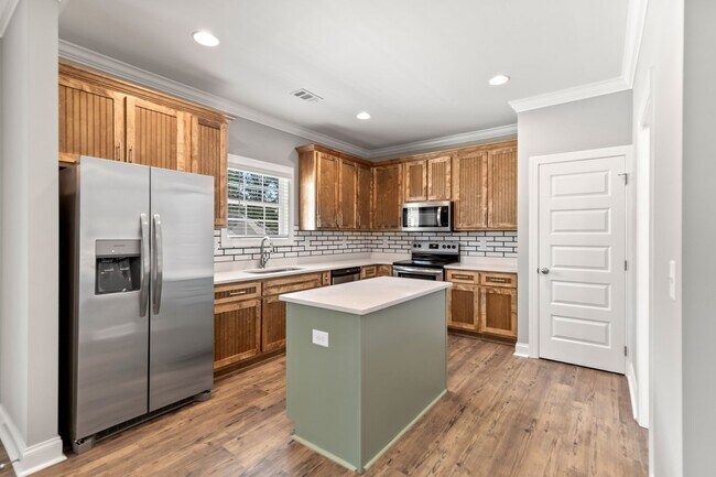 Building Photo - Available Fall 2026!