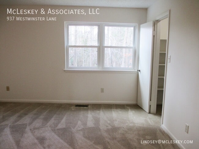 Building Photo - 937 Westminster Ln