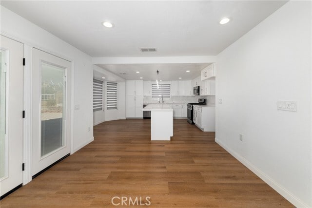 Building Photo - 14743 Blue Grass Dr