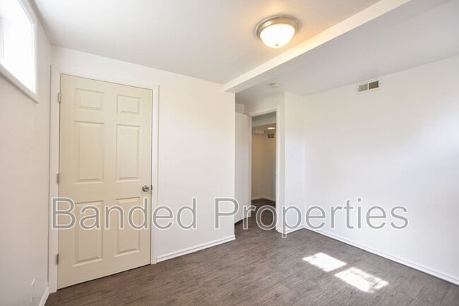 Building Photo - 4739 S 300 W