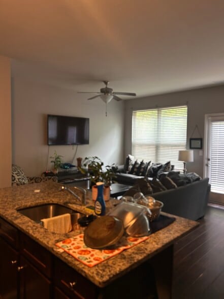 kitchen - 5914 Cassie Dr