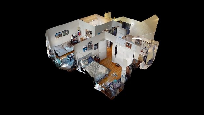 Building Photo - 15 University Rd