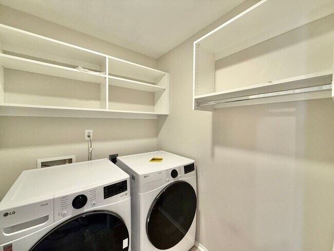 Building Photo - 200 Courthouse Dr