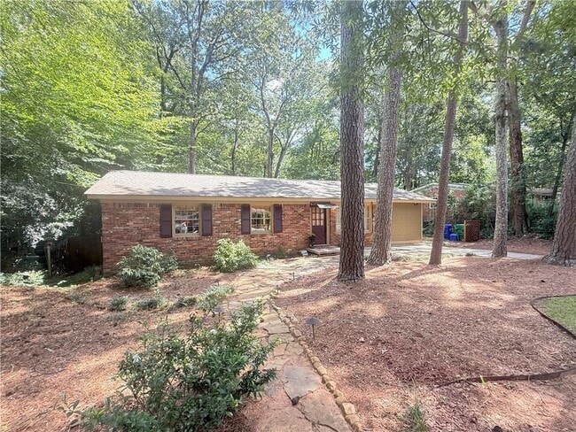 Building Photo - 1009 Verdi Way