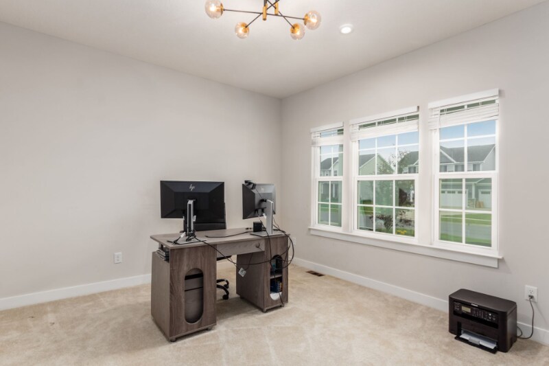 Building Photo - 274 Wyman Lk Dr