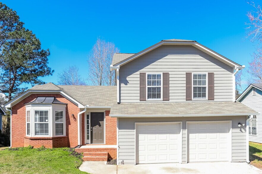 Primary Photo - 3721 Riverside Pkwy