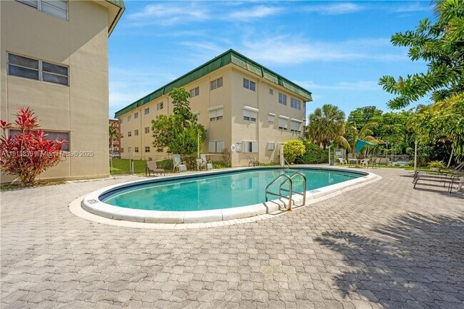 Building Photo - 1450 Atlantic Shores Blvd