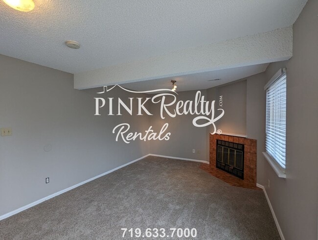 Building Photo - 3418 Foxridge Dr