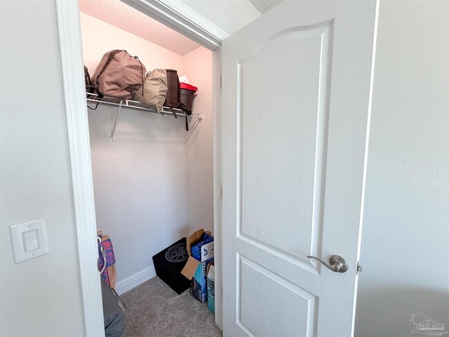Building Photo - 392 Hilburn Ln