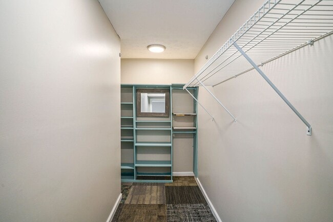 Building Photo - Lovely 3BR/2BA Duplex close to Downtown Covington!