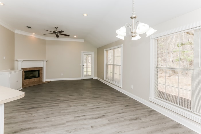 Building Photo - 204 Chinkapin Ct