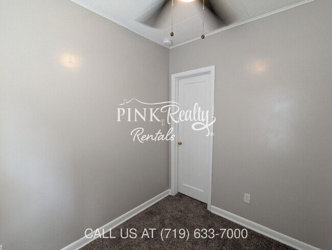 Building Photo - 504 N 18th St