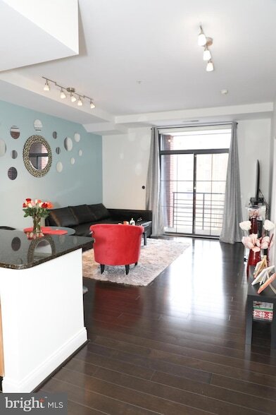 Building Photo - 1111 Oronoco St