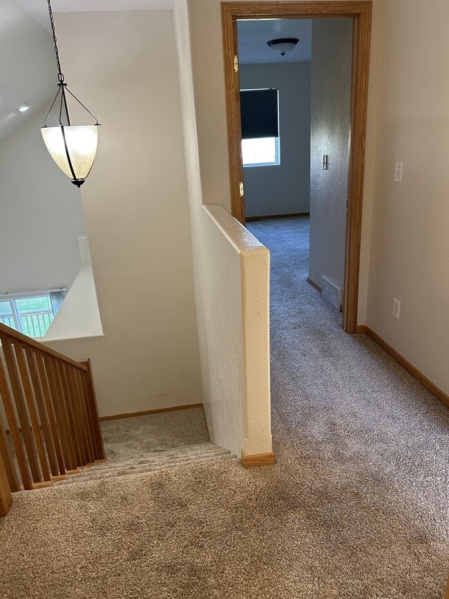 Building Photo - 3240 E Capitol Ave