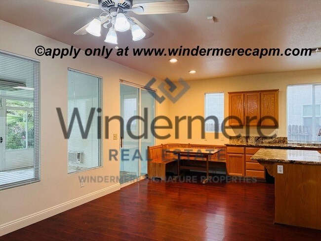 Building Photo - Bright & Spacious Two-Story home in Natomas Park!!