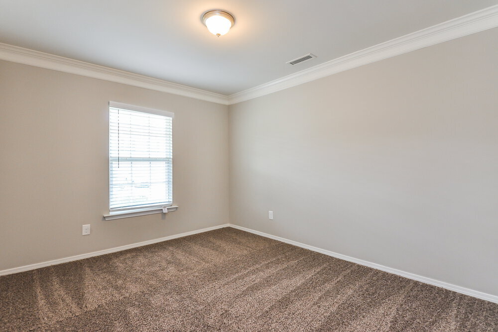 Building Photo - 440 Kerriann Ln