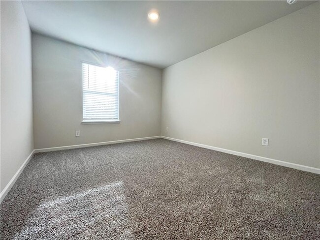 Building Photo - 6003 Hickory Crk Ct