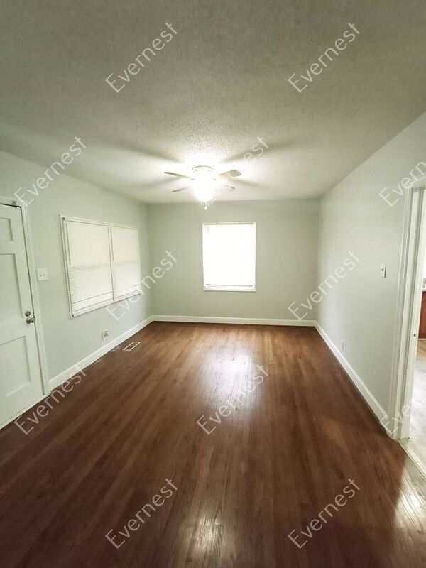 Building Photo - 1529 30th Street Ensley