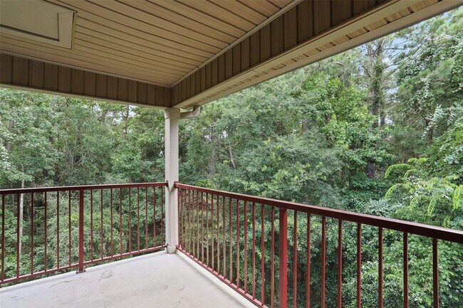 Building Photo - 5000 League Line Rd