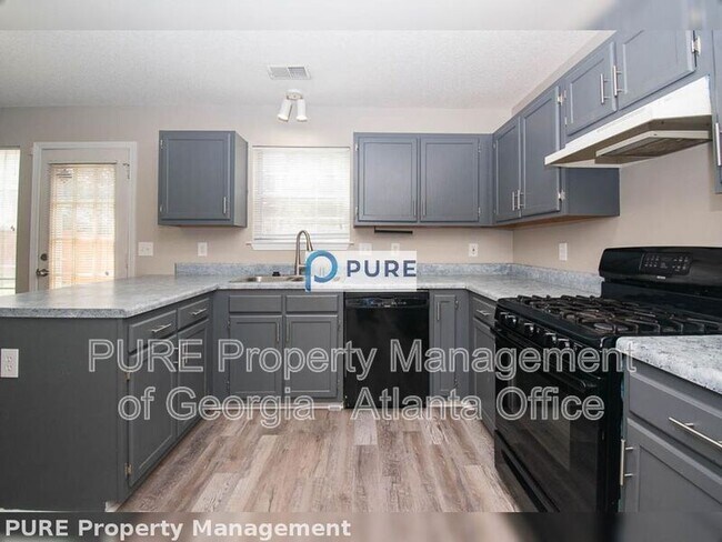 Building Photo - 3729 Wavetree Pass NW