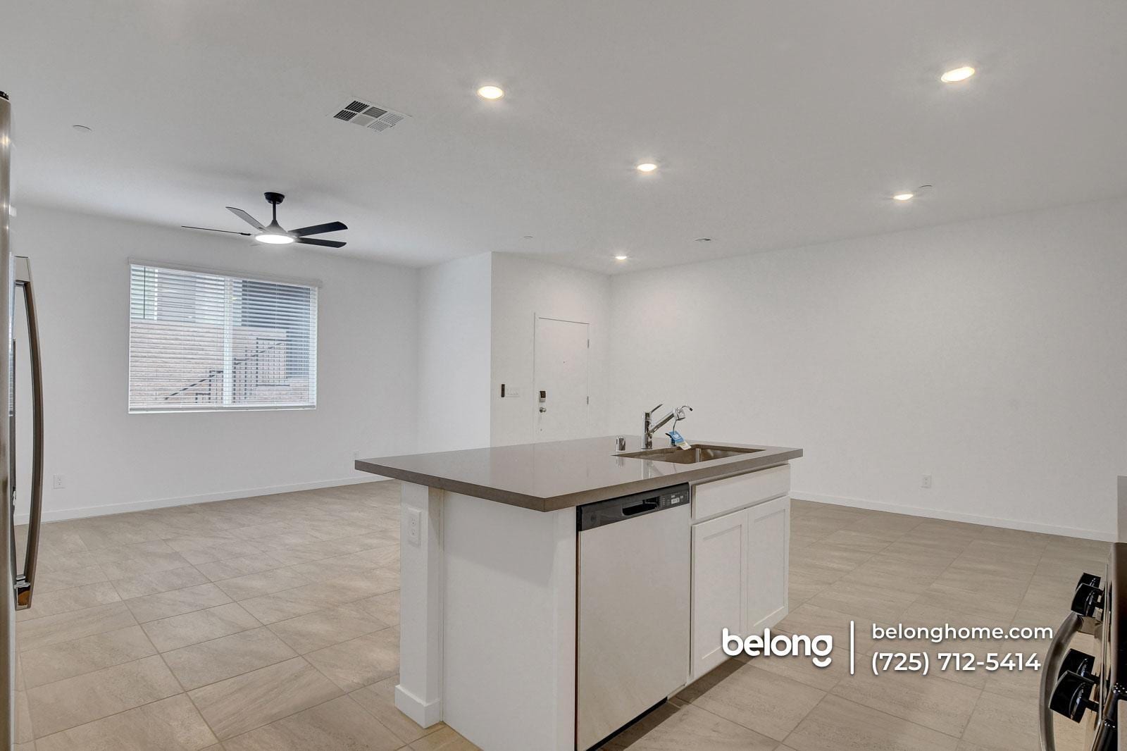 Building Photo - 1519 Layla Crossing Ave