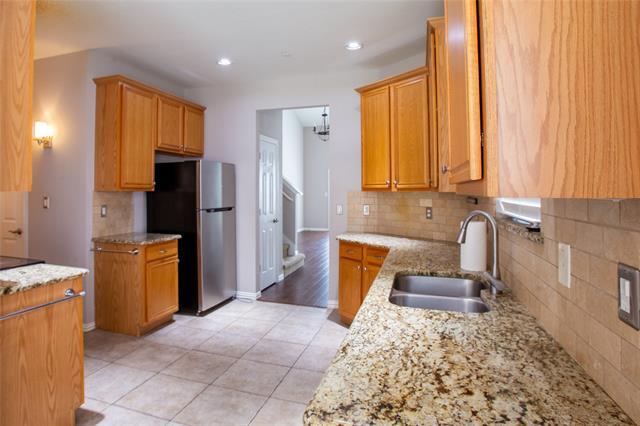 Building Photo - 956 Avondale Ln