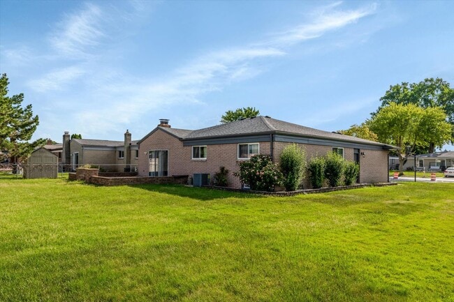 Building Photo - 37400 Hacker Dr