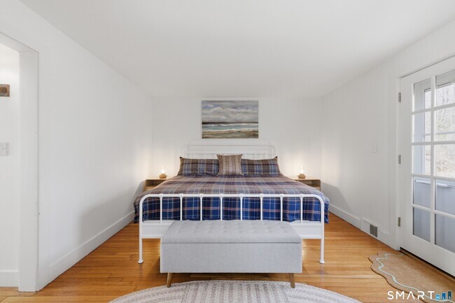 Building Photo - 12 Flanders Rd