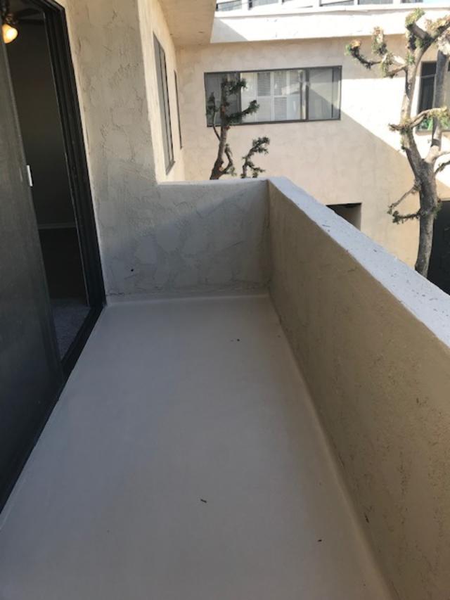 LARGE PRIVATE BALCONY - 11806 Gorham Ave