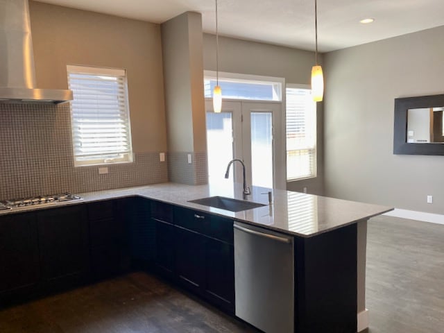 Building Photo - AVAILABLE NOW!  Across from Central Park, 3 bed/4 bath Townhome