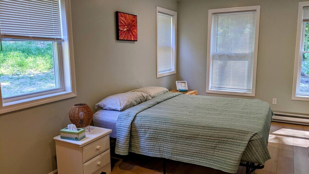 Building Photo - 307 Union St