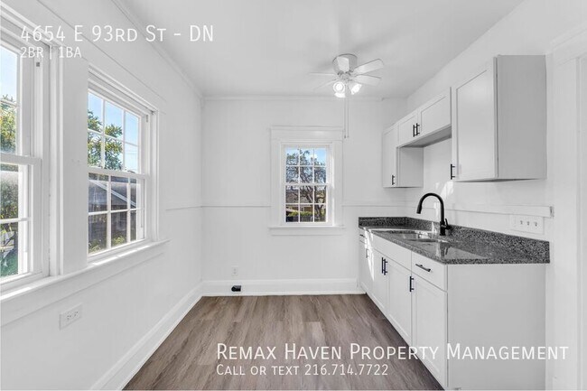 Building Photo - 4654 E 93rd St