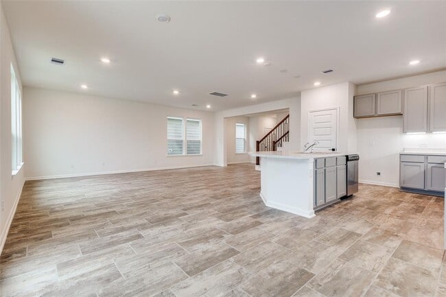 Building Photo - 17222 Rock Willow Ln