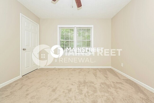 Building Photo - 295 Greenfield Cir