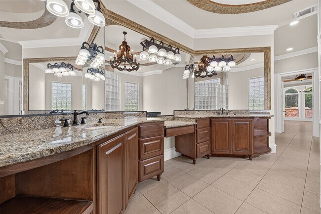 Building Photo - 4011 Westerdale Dr