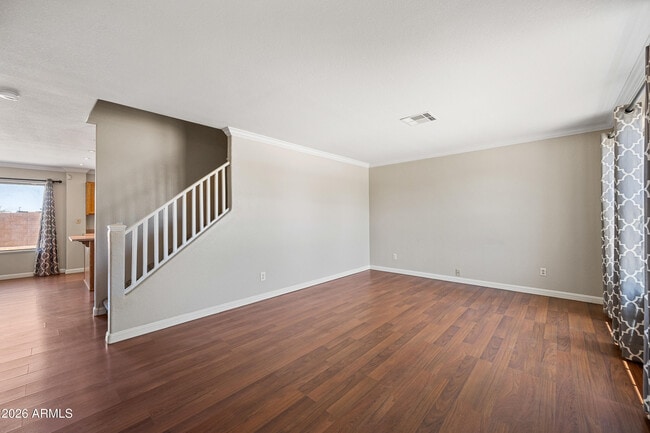 Building Photo - 210 E Jasper Ct