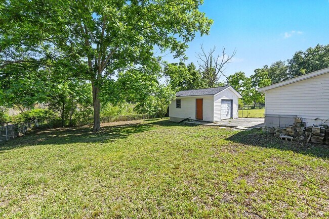 Building Photo - 106 Rahway Rd