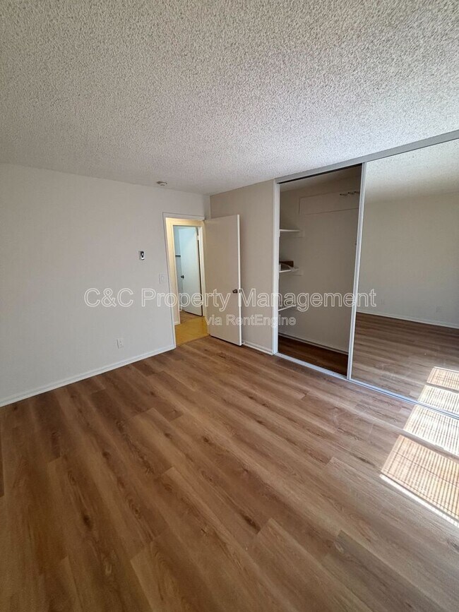 Building Photo - 802 Camino Real