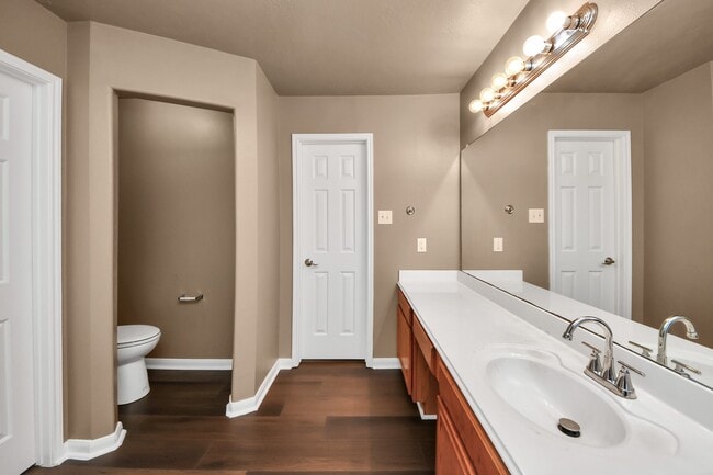 Building Photo - 6642 High Stone Ln