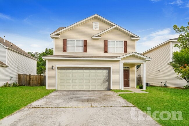 Building Photo - 323 Marsh Deer Way