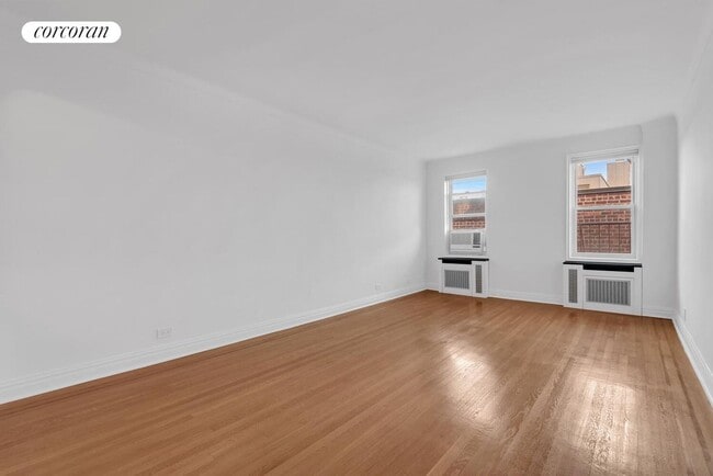 Building Photo - 7615 35th Ave