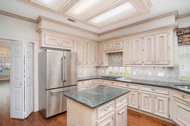 Building Photo - 14922 Tallow Forest Ct