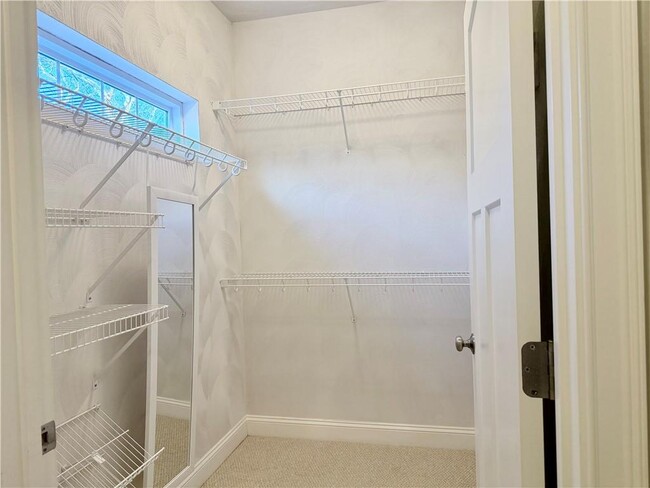 Building Photo - 76 Morningside Dr