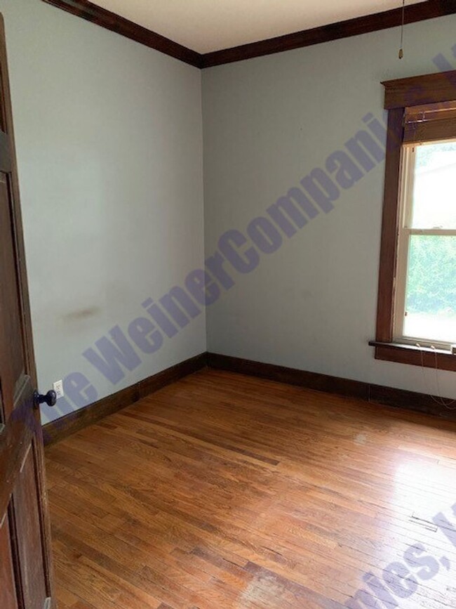 Building Photo - Now leasing for August!