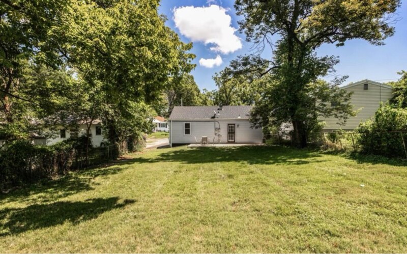 Building Photo - 2431 Gass Ave