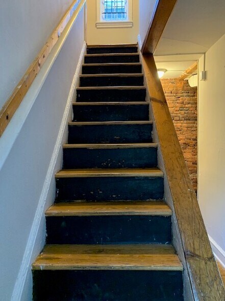 Building Photo - 3965 Baltimore Ave