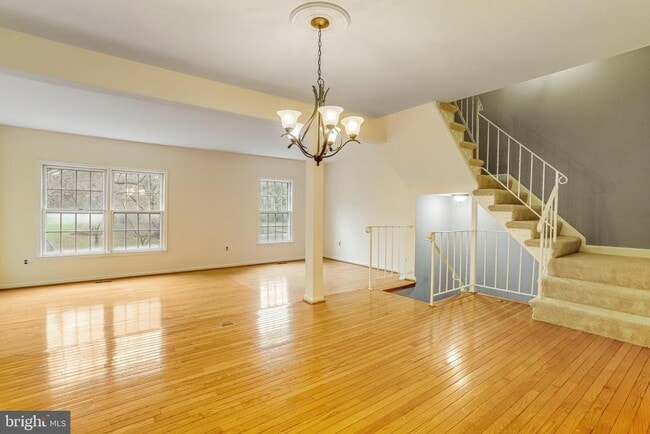 Building Photo - 8003 Bethelen Woods Ln