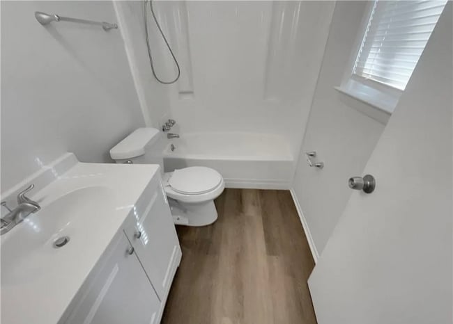 Building Photo - 7608 Millstone Ln